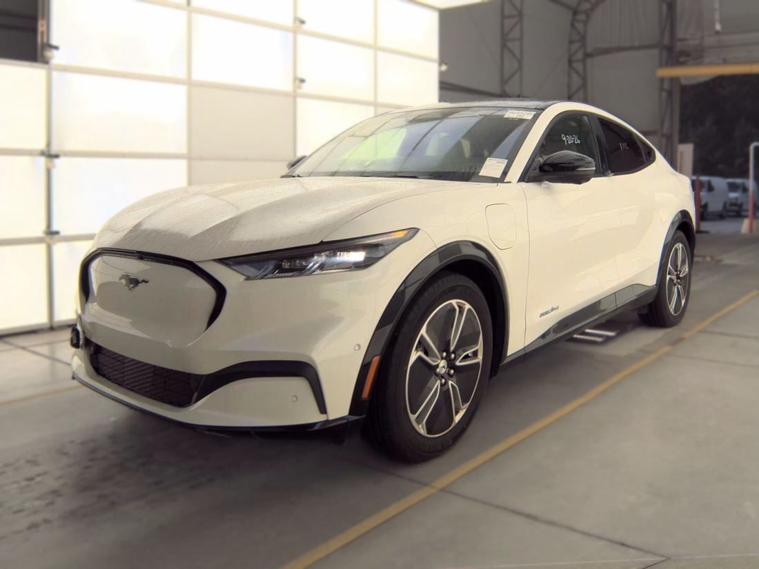 2023 Ford Premium