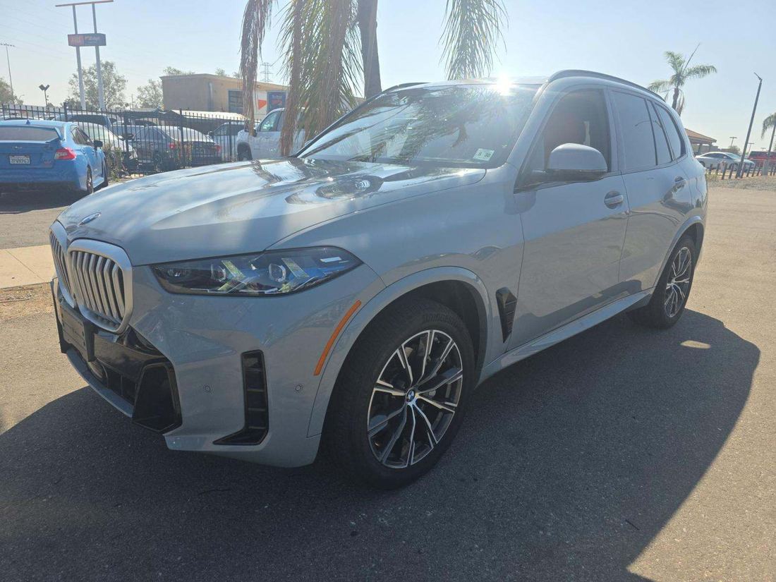 2026 BMW xDrive40