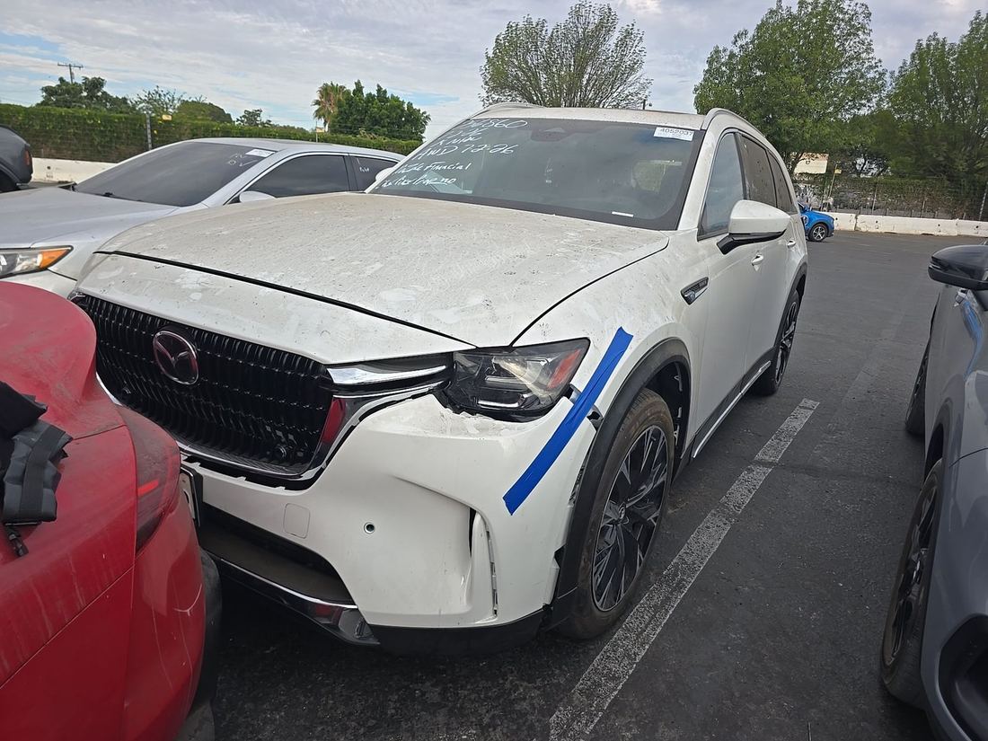 2025 MAZDA Premium Plus