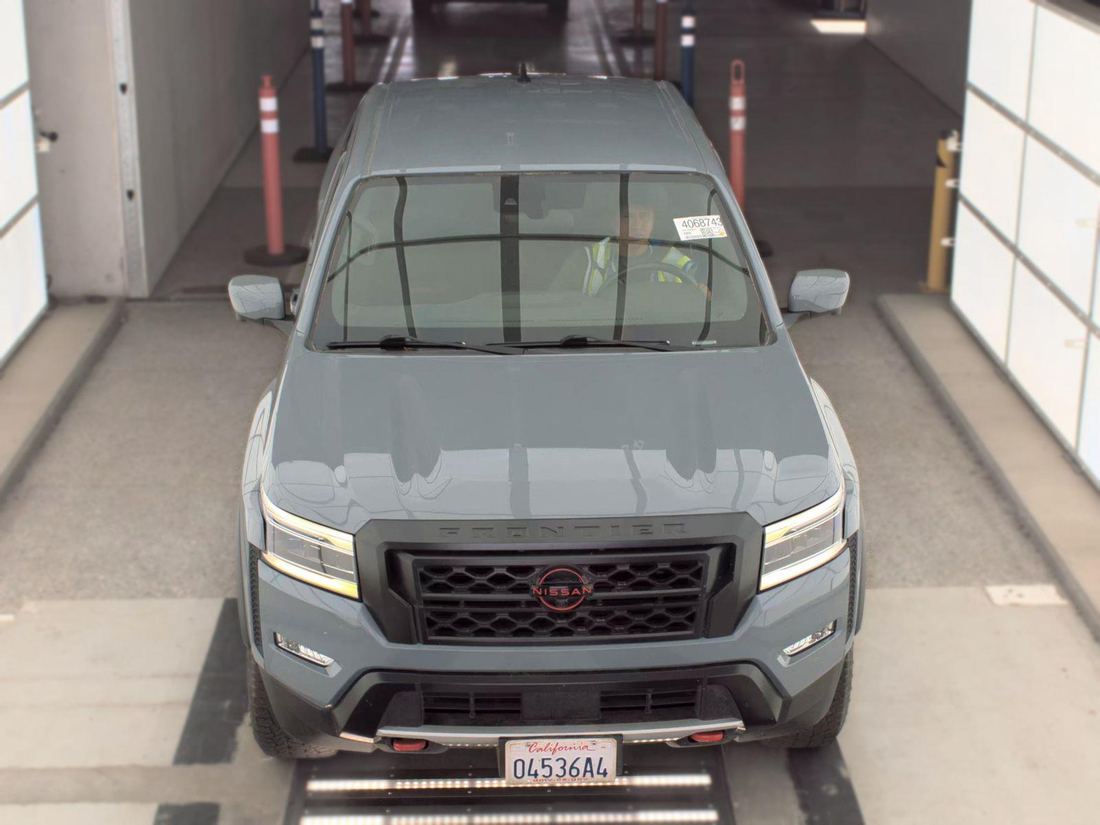 2024 Nissan Frontier